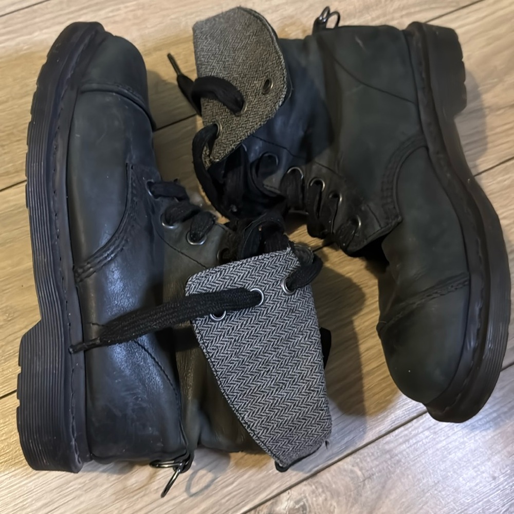 Dr.Martens 1914 Trimph over boots Forest boots Green with blue